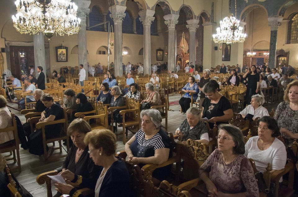 Ο Ανθιμος έκανε αγρυπνία κατά του Gay Pride στη Θεσσαλονίκη [εικόνες & βίντεο] | iefimerida.gr 5