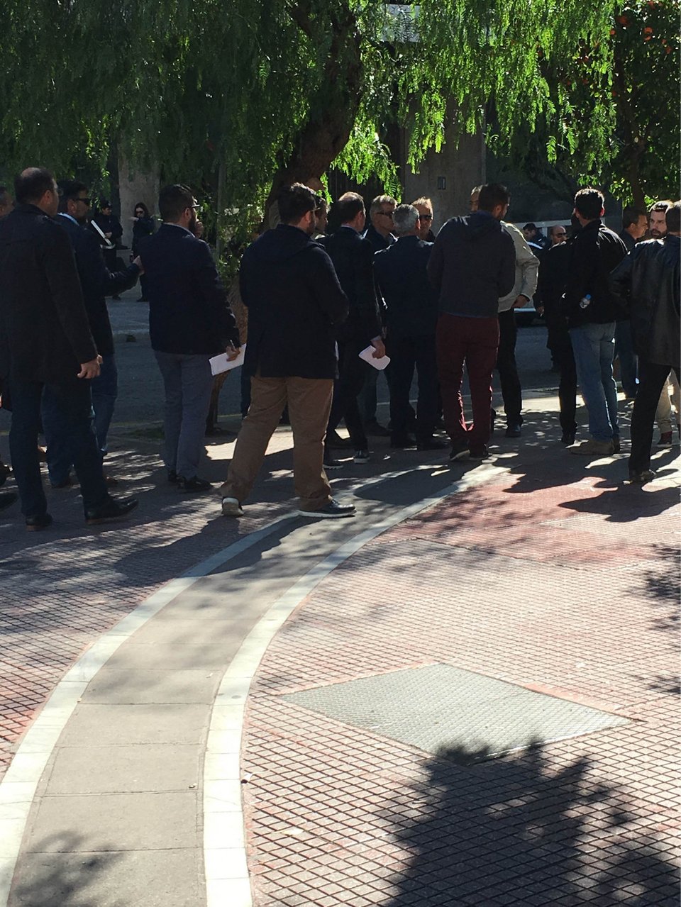 Οι αγρότες έφτασαν στο Μαξίμου -Τι θα τους δώσει ο Τσίπρας [εικόνες] | iefimerida.gr 0