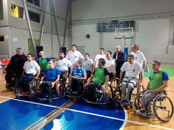 Η ΝΔ έπαιξε φιλικό αγώνα μπάσκετ με αμαξίδιο με τον ΑΤΛΑ [εικόνες] | iefimerida.gr 2