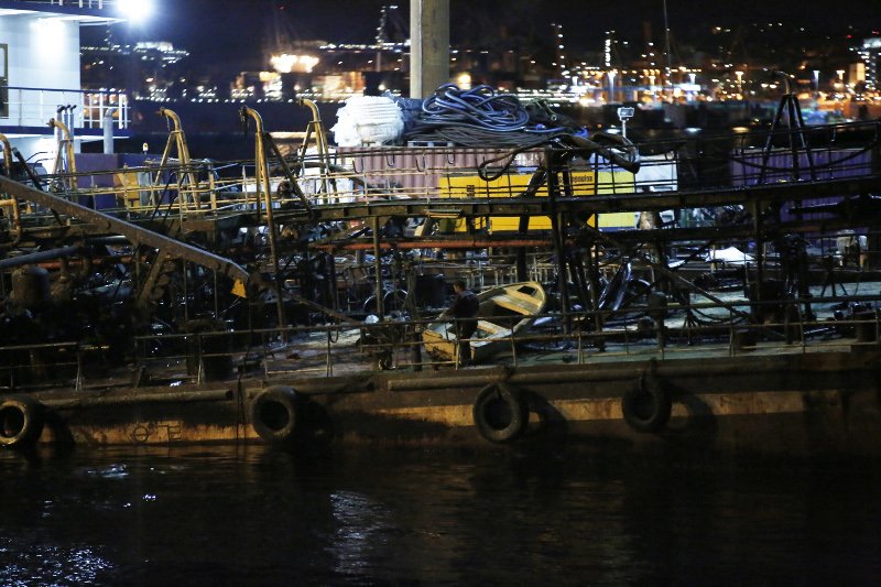 Οι πρώτες φωτογραφίες του «Αγ. Ζώνη ΙΙ» έπειτα από την ανέλκυση -80 ημέρες μετά το ναυάγιο | iefimerida.gr 4
