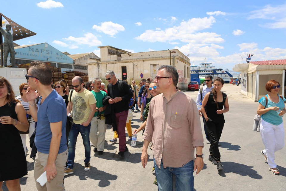 Απρόβλεπτο φεστιβάλ με συμμετοχή πολιτών: Σε Δραπετσώνα, Πέραμα, Τρούμπα και ταβέρνες [πρόγραμμα]  | iefimerida.gr 0