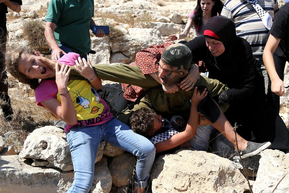 Αχέντ, η 16χρονη ηρωίδα των Παλαιστινίων -Αλήθεια ή προπαγάνδα; [εικόνες] | iefimerida.gr 8