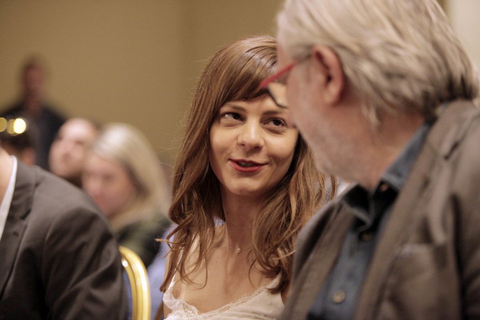 Τα παρασκήνια της Κεντρικής Επιτροπής του ΣΥΡΙΖΑ: Γέλια, χαρές και το ντεκολτέ της Αχτσιόγλου [εικόνες] | iefimerida.gr 5