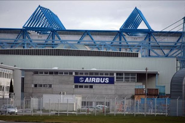 Συναγερμός στην Τουλούζη: «Υποπτα» κουτάκια αναψυκτικών βρέθηκαν σε εργοστάσιο της Airbus [εικόνες]  | iefimerida.gr 0