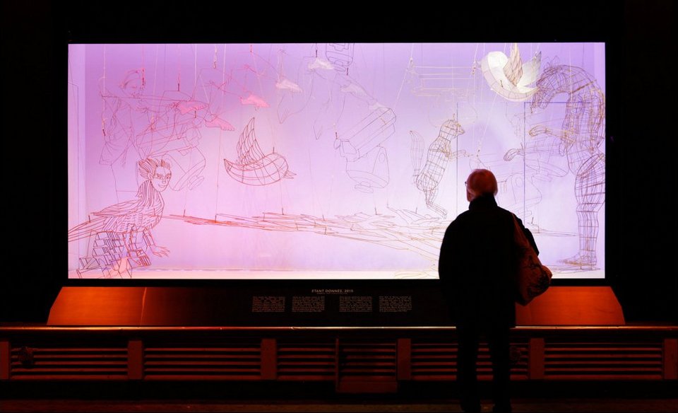 Ο «απαγορευμένος καλλιτέχνης» της Κίνας γέμισε με τέρατα μεγάλο κατάστημα στο Παρίσι [εικόνες] | iefimerida.gr 4