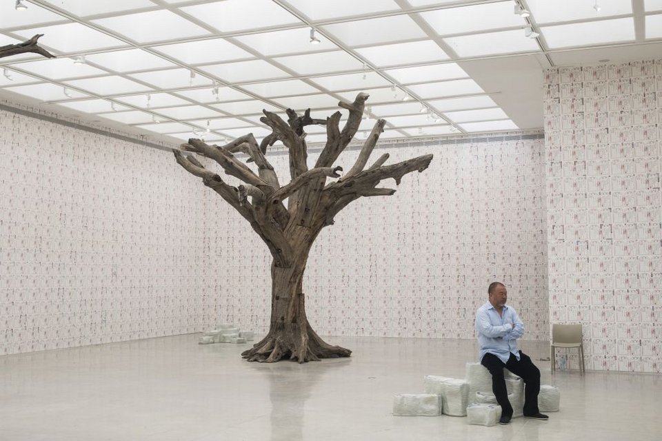 Η αντίδραση του Αϊ Γουέι Γουέι στην επίσκεψη Τραμπ στην Ιερουσαλήμ [εικόνες & βίντεο]  | iefimerida.gr 2