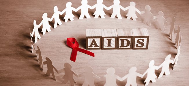 «Μηδενίζουμε τους θανάτους από AIDS, μηδενίζουμε τις διακρίσεις»: Το σύνθημα της καμπάνιας | iefimerida.gr 2