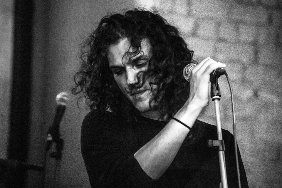 Με τη φωνητική δεξιοτεχνία του Ian Gillan θα αναμετρηθεί ο Αιμιλιανός Σταματάκης