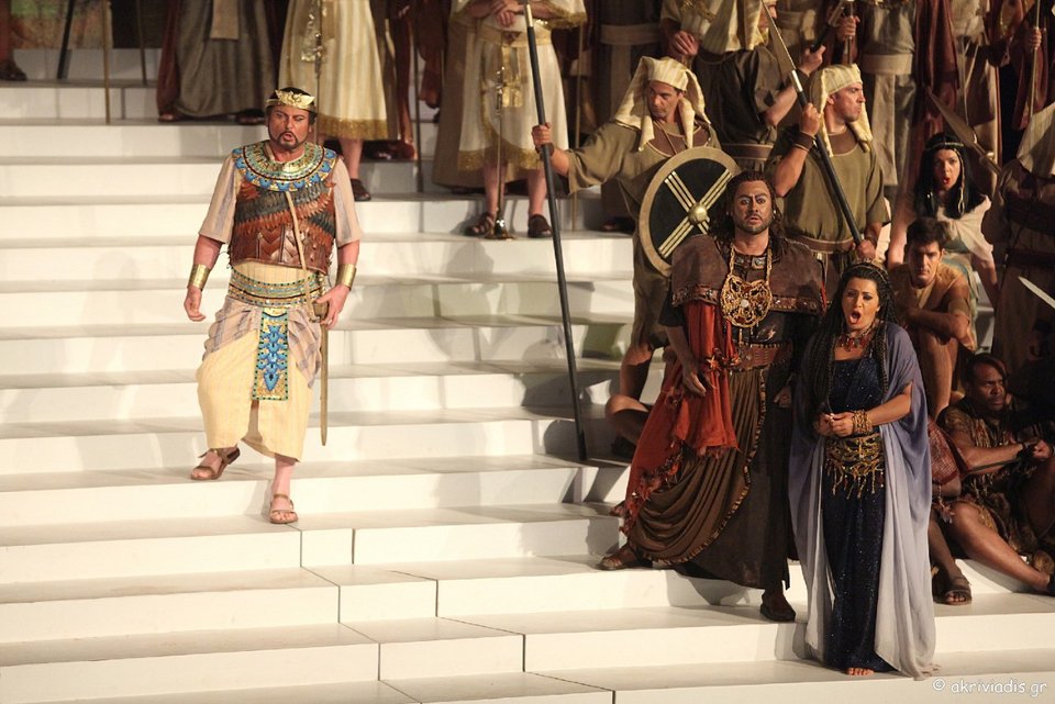 Η θριαμβευτική υποδοχή της Αΐντα σε 5 κλικ από το Ηρώδειο [εικόνες]  | iefimerida.gr 2