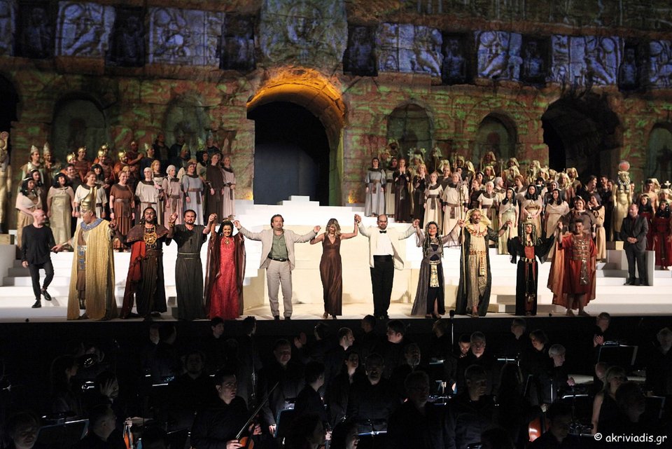 Η θριαμβευτική υποδοχή της Αΐντα σε 5 κλικ από το Ηρώδειο [εικόνες]  | iefimerida.gr 4