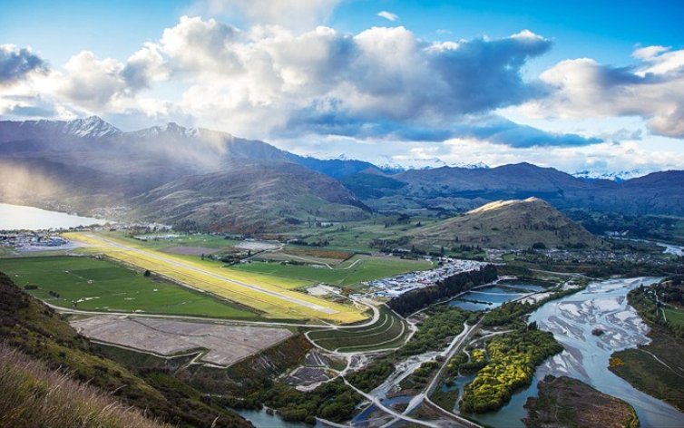 Κατεβαίνοντας από τα σύννεφα -Τα αεροδρόμια με την πιο μαγική θέα από ψηλά [εικόνες] | iefimerida.gr 0