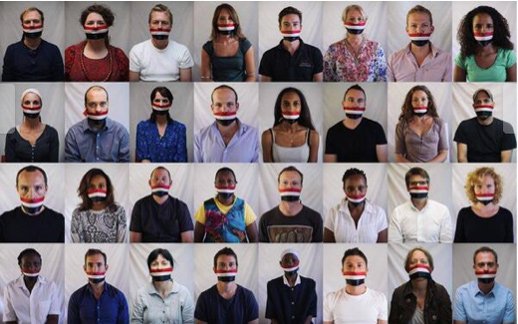 Διεθνής καμπάνια διαμαρτυρίας: Απελευθερώστε τους δημοσιογράφους του Al Jazeera [εικόνες & Βίντεο] | iefimerida.gr 3