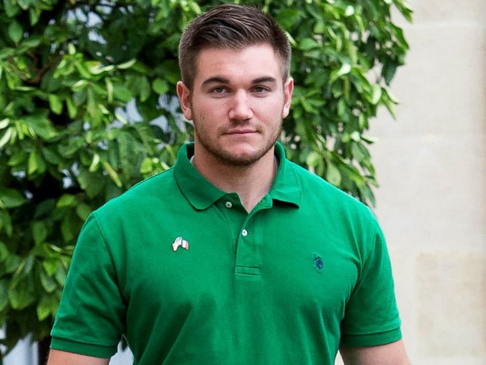 Ο Ελληνας ήρωας που θα χορέψει στο αμερικανικό Dancing With The Stars [εικόνες] | iefimerida.gr 0