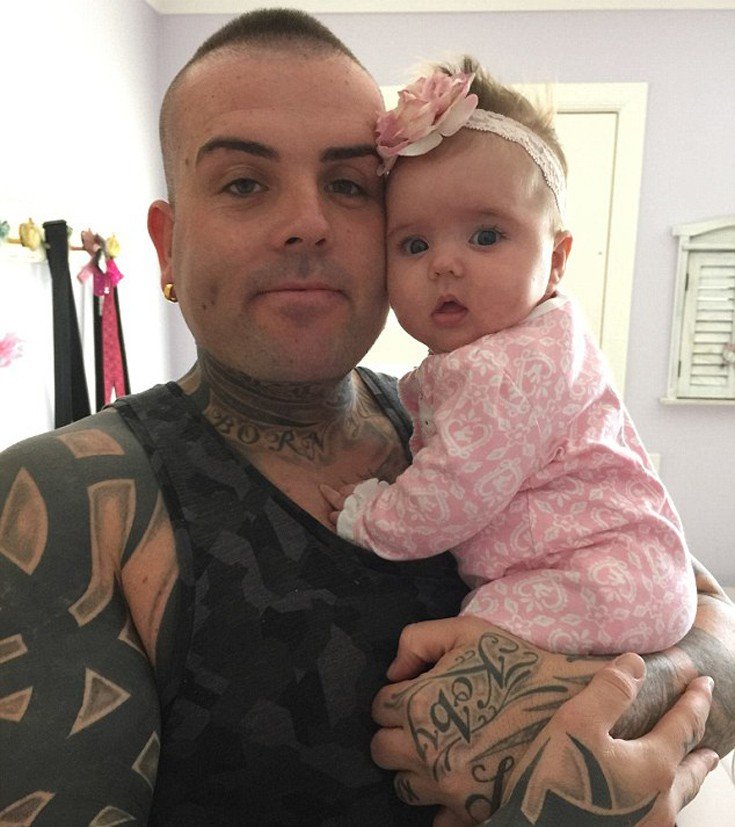 Το κοριτσάκι που έχει αλλεργία σε όλα τα φαγητά -Ακόμα και στο μητρικό γάλα [εικόνες]  | iefimerida.gr 8