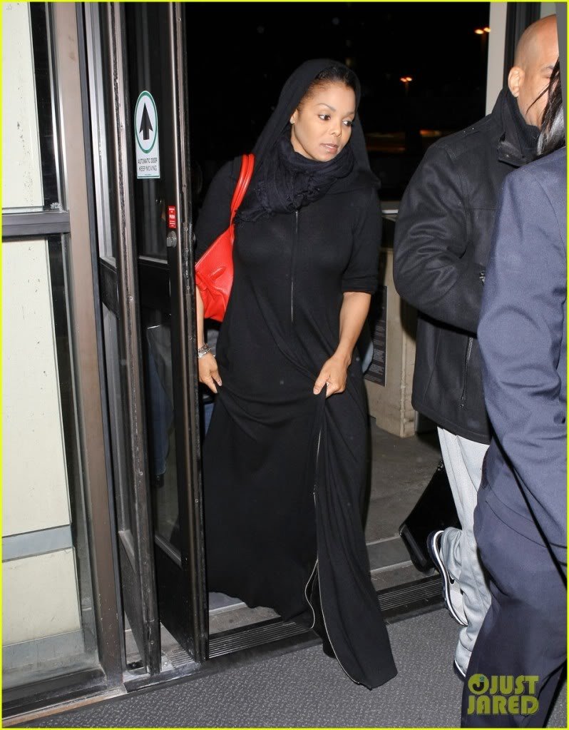 50 ετών και έγκυος -Η Τζάνετ Τζάκσον με φουσκωμένη κοιλιά [εικόνες] | iefimerida.gr 8