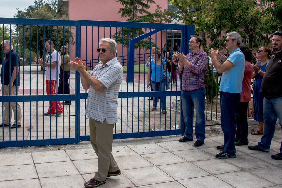 Πώς είδε το Aljazeera το άνοιγμα των ελληνικών σχολείων στα προσφυγόπουλα [εικόνες] | iefimerida.gr 8