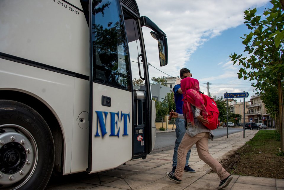 Πώς είδε το Aljazeera το άνοιγμα των ελληνικών σχολείων στα προσφυγόπουλα [εικόνες] | iefimerida.gr 11