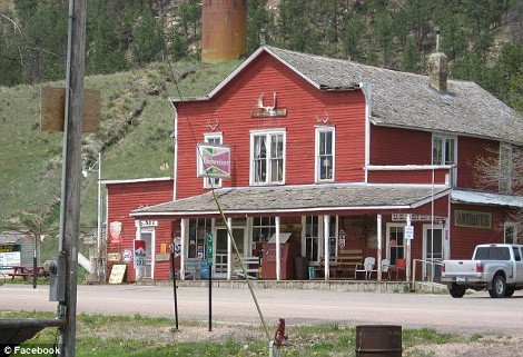 Ασύλληπτο: Οι Αμερικανοί πωλούν μια ολόκληρη πόλη -Μπορεί να γίνει δική σας με 1,5 εκατ. δολάρια [εικόνες&βίντεο] | iefimerida.gr 0