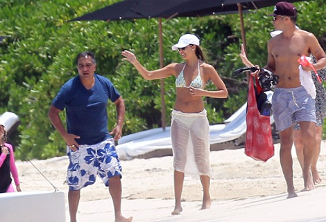 Το θανατηφόρο κορμί της Τζέσικα Αλμπα -Οι βουτιές της στο Κανκούν [εικόνες] | iefimerida.gr 1