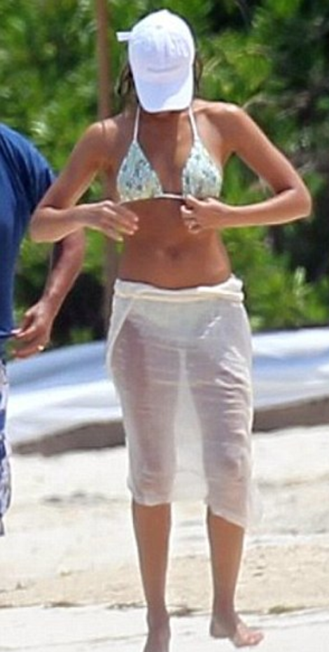 Το θανατηφόρο κορμί της Τζέσικα Αλμπα -Οι βουτιές της στο Κανκούν [εικόνες] | iefimerida.gr 2