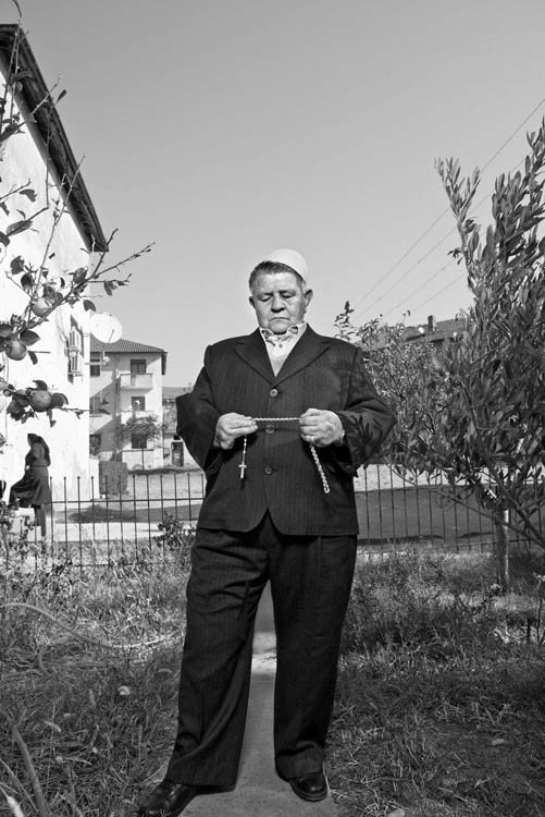 Ενα συγκλονιστικό ρεπορτάζ για τις γυναίκες-παρθένες της Αλβανίας που έζησαν σαν άνδρες [εικόνες] | iefimerida.gr 6