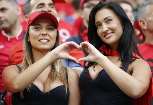 Οι δύο Αλβανίδες που έβαλαν «φωτιά» στο Βελοντρόμ [εικόνες] | iefimerida.gr 5