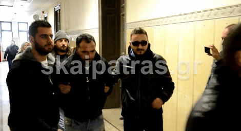 «Την σκότωσα εν βρασμώ ψυχής» - Ο 33χρονος Αλβανός περιγράφει στην απολογία του τη δολοφονία της Ναταλίας Βουτσινά [εικόνες&βίντεο] | iefimerida.gr 0