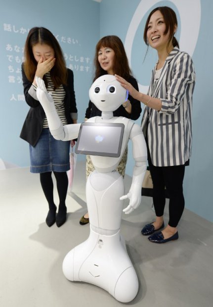 Συνέντευξη με ένα ρομπότ -«Βραχυκύκλωσε» ο ρεπόρτερ που προσπάθησε να του κάνει ερωτήσεις [εικόνες] | iefimerida.gr 2