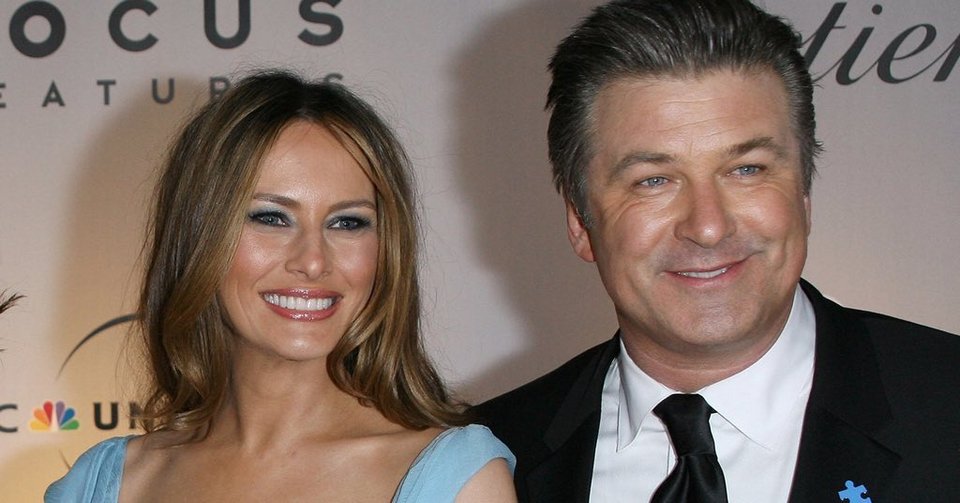 Ο Aλεκ Μπάλντγουιν, ως Τραμπ, κάλεσε την Μελάνια στο Saturday Night Live [εικόνες] | iefimerida.gr 0