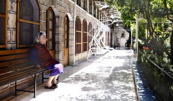 Aυτοί είναι οι τελευταίοι Χριστιανοί που ζουν στην εμπόλεμη ζώνη της Συρίας -Μαρτυρία από το Χαλέπι [εικόνες] | iefimerida.gr 0