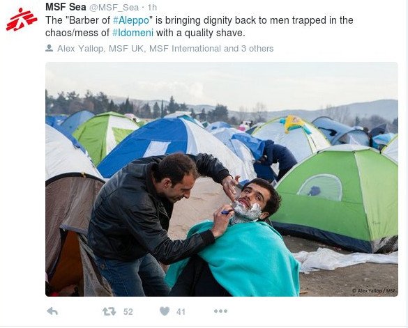 Ο κουρέας από το Χαλέπι ξυρίζει στην Ειδομένη [εικόνες] | iefimerida.gr 0