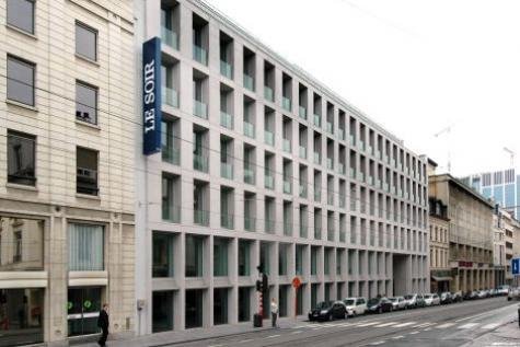 Η Ευρώπη σε πανικό: Εκκενώθηκε η βελγική εφημερίδα «Le Soir» έπειτα από τηλεφώνημα για βόμβα [εικόνες] | iefimerida.gr 5