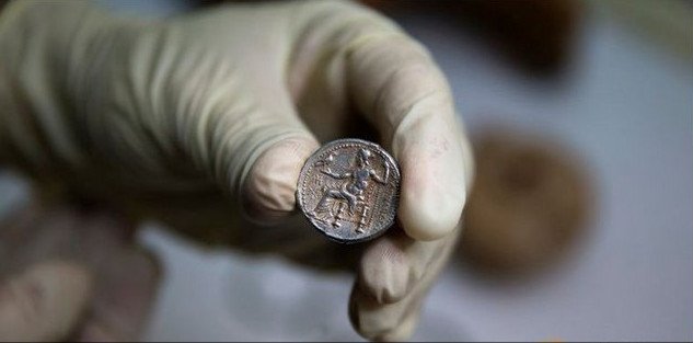 Εξερευνητές ανακάλυψαν θησαυρό 2.300 ετών από την εποχή του Μεγάλου Αλεξάνδρου [εικόνες] | iefimerida.gr 1