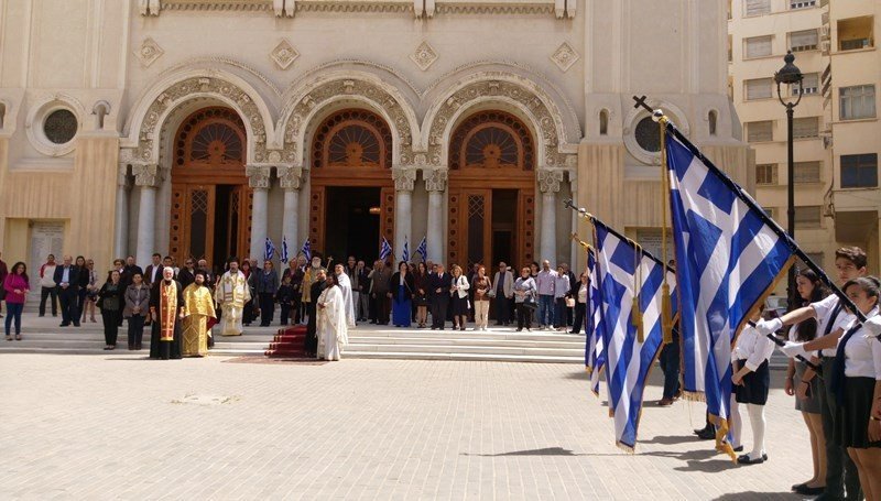 Αίγυπτος: Οι Ελληνες της Αλεξάνδρειας γιόρτασαν την 25η Μαρτίου [εικόνες] | iefimerida.gr 1