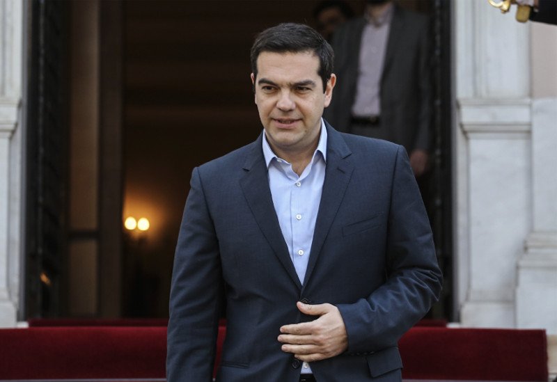 Γκρίζαραν τα μαλλιά του Τσίπρα σε 3 μήνες [εικόνες] | iefimerida.gr 1