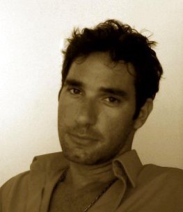 Aυτός είναι ο καθηγητής που θέλει να παραιτηθεί από το Δημόσιο και δεν τον αφήνουν [εικόνες] | iefimerida.gr 0