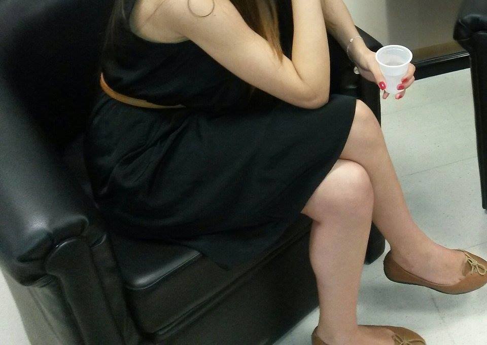 Αλγερία: Εδειξε τα πόδια της και την έδιωξαν από τη Νομική -Τα social media εκδικήθηκαν [εικόνες] | iefimerida.gr 4