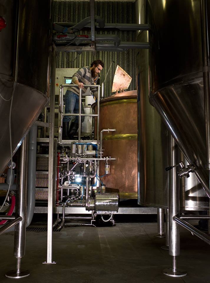 Success story: 4 νέοι από τη Θεσσαλονίκη παράτησαν τις δουλειές τους και φτιάχνουν «Αλη» (με ένα λ) μπύρα [εικόνες] | iefimerida.gr 2