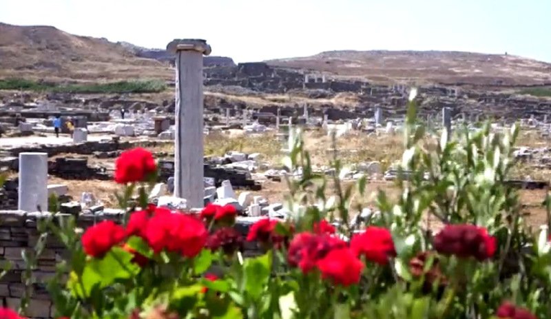 Ο Αλιάγας κάνει την καλύτερη διαφήμιση στη χώρα -Το ντοκιμαντέρ του για την Ελλάδα που είδαν 4 εκατ. Γάλλοι [εικόνες] | iefimerida.gr 3