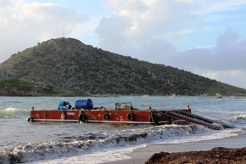 Αυτές είναι οι τελευταίες εργασίες στην ακτή Γκιουμουσλούκ στην Αλικαρνασό για το φυλάκιο απέναντι από τα Ιμια [εικόνες] | iefimerida.gr 0