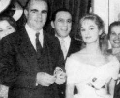 Τι απάντησε η Αλίκη Βουγιουκλάκη όταν ο Καραμανλής της πρότεινε να είναι υποψήφια | iefimerida.gr 0