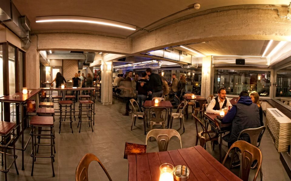 Παρασκευή, ημέρα για βόλτα: Τα  10 καλύτερα κοκτέιλ μπαρ της Αθήνας [εικόνες] | iefimerida.gr 4