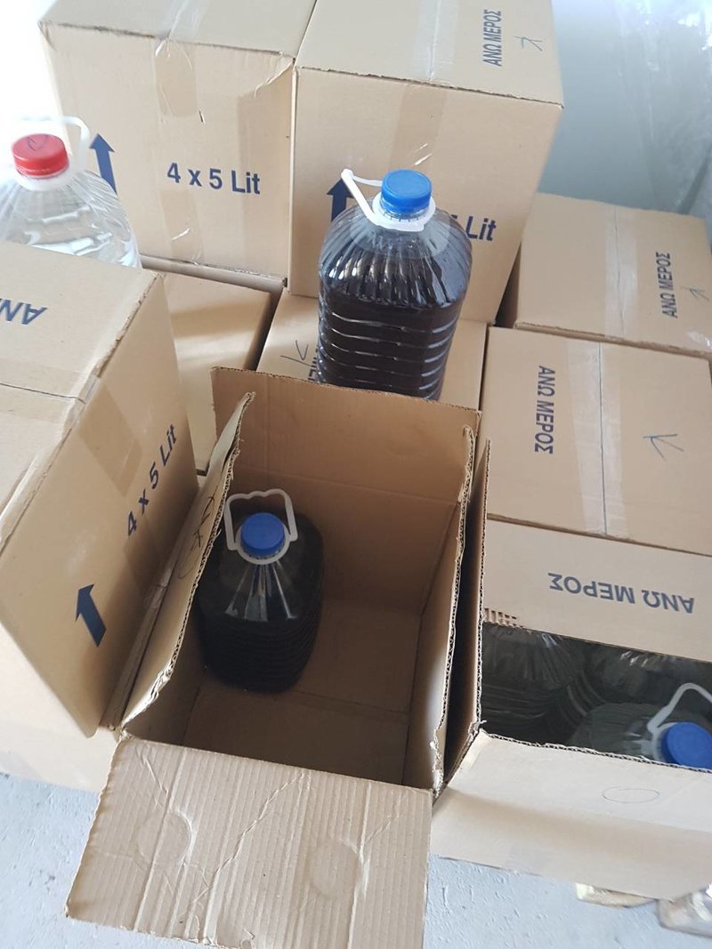 Λαβράκι «ΣΔΟΕ» -Εντοπίστηκαν αποθήκες με χιλιάδες ποτά «μπόμπες» [εικόνες] | iefimerida.gr 6