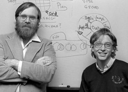 Κι όμως αυτός ο... σπασίκλας είναι ο πλουσιότερος εργένης του κόσμου [εικόνες] | iefimerida.gr 4