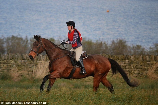 Μια συγκλονιστική ιστορία -Η 42χρονη που αυτοκτόνησε γιατί δεν άντεξε τον θάνατο του «καλύτερού της φίλου» [εικόνες] | iefimerida.gr 2