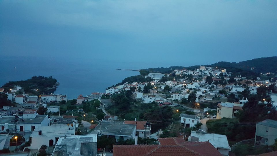 Ολλανδή blogger βρήκε στην Ελλάδα το ιδανικό νησί για οικογενειακές διακοπές [εικόνες & βίντεο] | iefimerida.gr 0