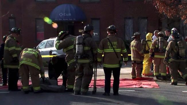 Συναγερμός στην Ουάσιγκτον: Yποπτη λευκή σκόνη στο Συμβούλιο Αμερικανικών-Ισλαμικών Σχέσεων [εικόνες] | iefimerida.gr 0