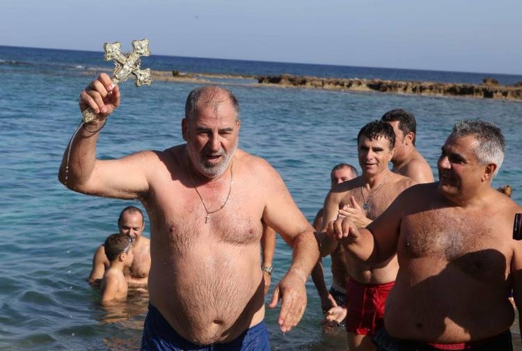 Θεοφάνεια στην κατεχόμενη Αμμόχωστο -42 χρόνια μετά την εισβολή [εικόνες]  | iefimerida.gr 1