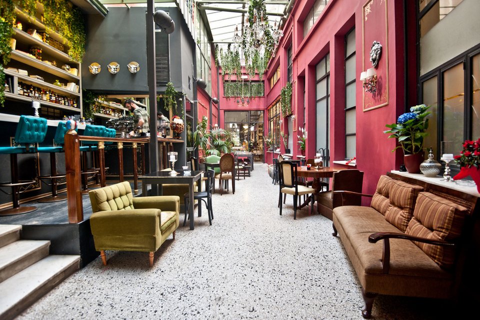 Παρασκευή, ημέρα για βόλτα: Τα  10 καλύτερα κοκτέιλ μπαρ της Αθήνας [εικόνες] | iefimerida.gr 6