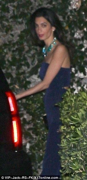 Οι πρώτες φωτογραφίες της Αμάλ Αλαμουντίν με φουσκωμένη κοιλιά [εικόνες] | iefimerida.gr 0